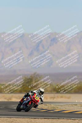 media/Mar-21-2025-CVMA Friday Practice (Fri) [[30cd4fe323]]/3-Racer 2/Session 2 (Turn 4 Entry)/